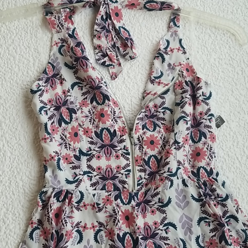 Romper - Picture 6 of 7
